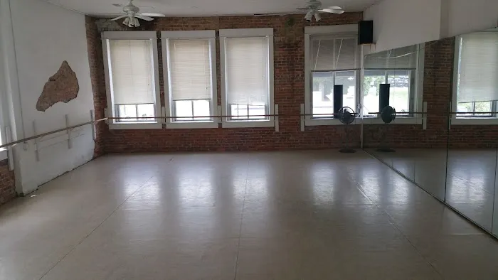 Ninth Street Dance Picture 5