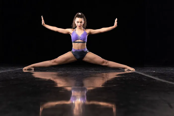 Artistic Edge Dance Center Picture 4