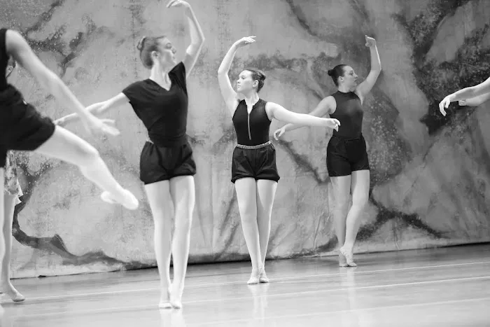 Greenville Ballet School Picture 6