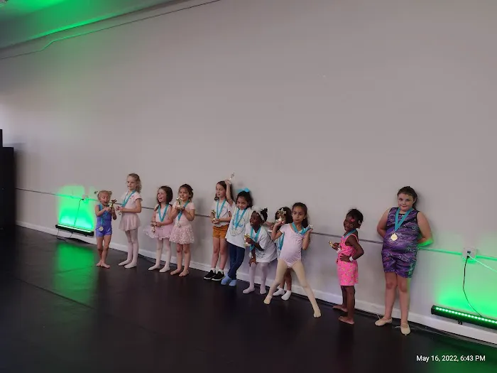 AC Dance & Company Picture 10