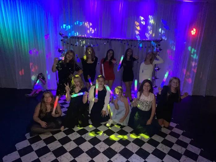 Momentum Dance & Events Picture 10