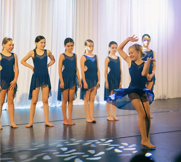 Momentum Dance & Events Picture 1