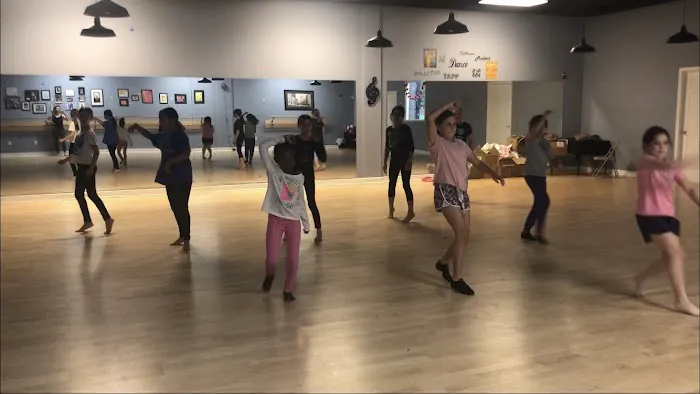 Millpond Dance Picture 4