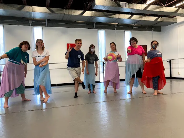 The Dance Lab Co. Picture 2