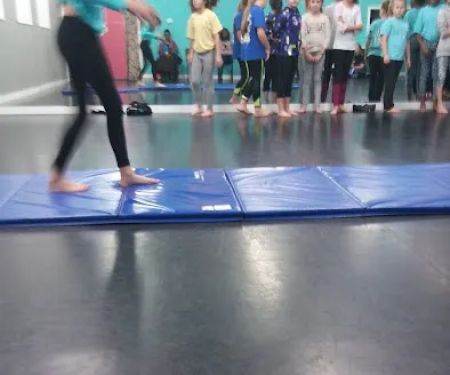 Simply Dance