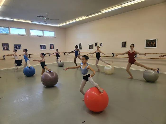 The Raleigh School of Ballet Picture 1