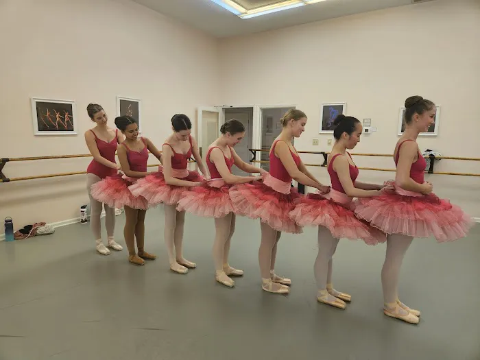 The Raleigh School of Ballet Picture 4