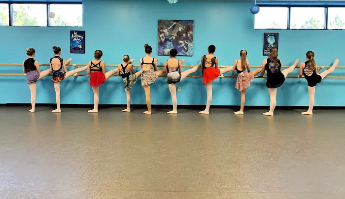 Bailey Fine Arts Centre Picture 2