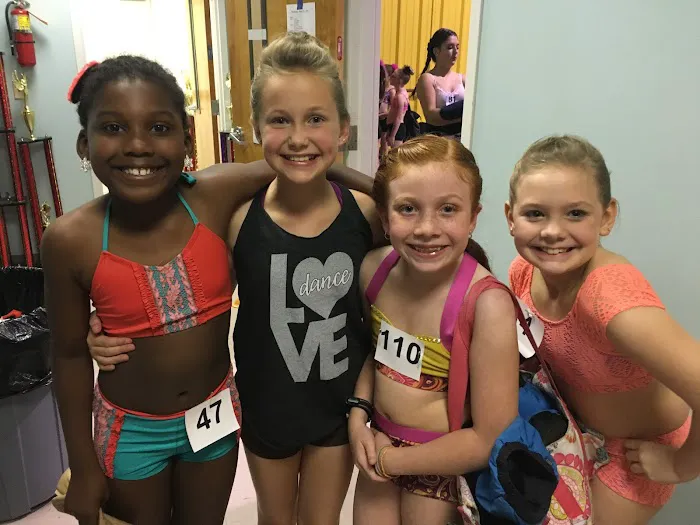 Dianne's School of Dance Picture 2