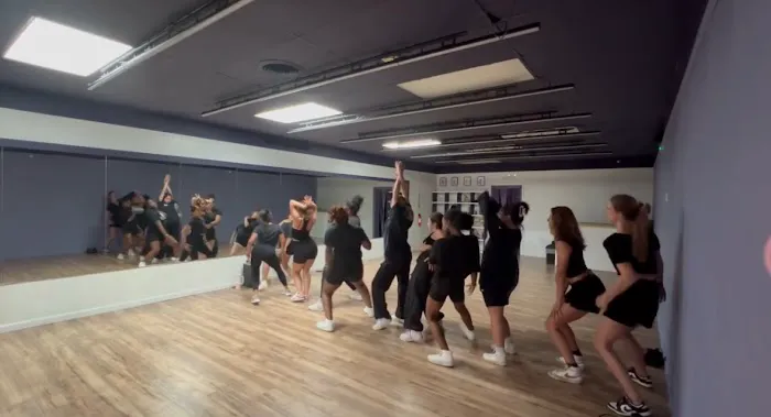 Viva Dance + Fitness Picture 5
