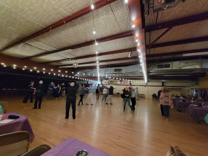 Landmark Hall Picture 3