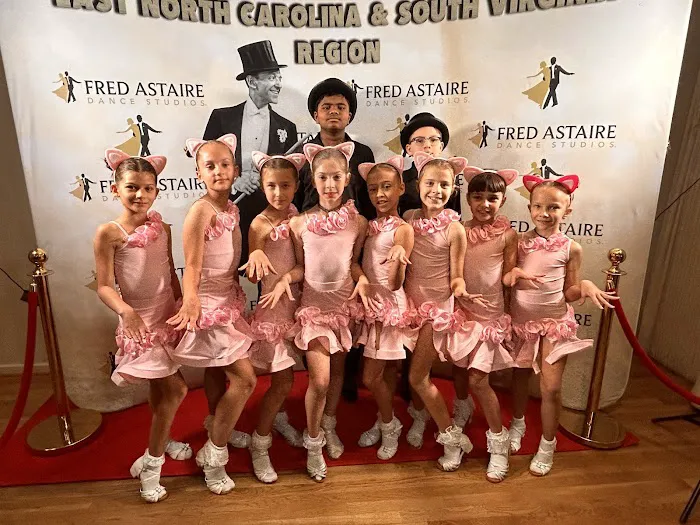 Fred Astaire Dance Studios Picture 4