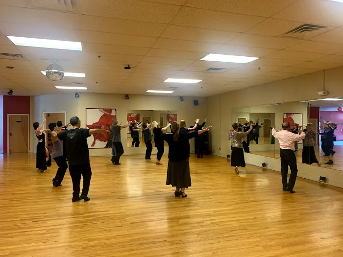 Elite Ballroom Picture 2