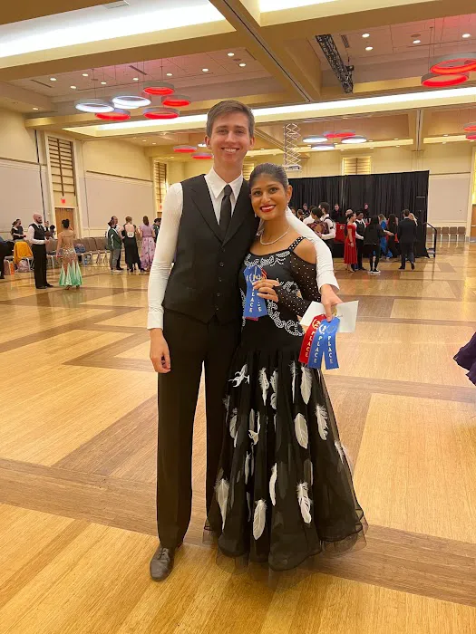 Elite Ballroom Picture 4