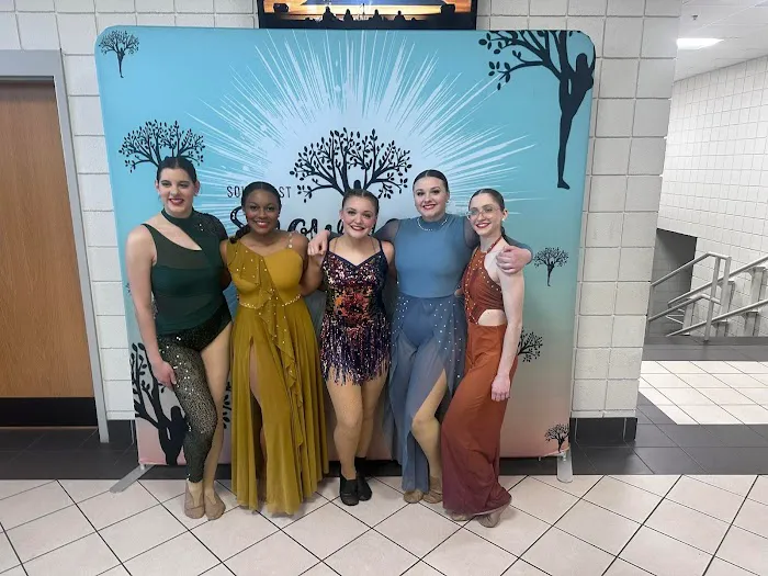 Destination Arts - Performing Arts Center Picture 7
