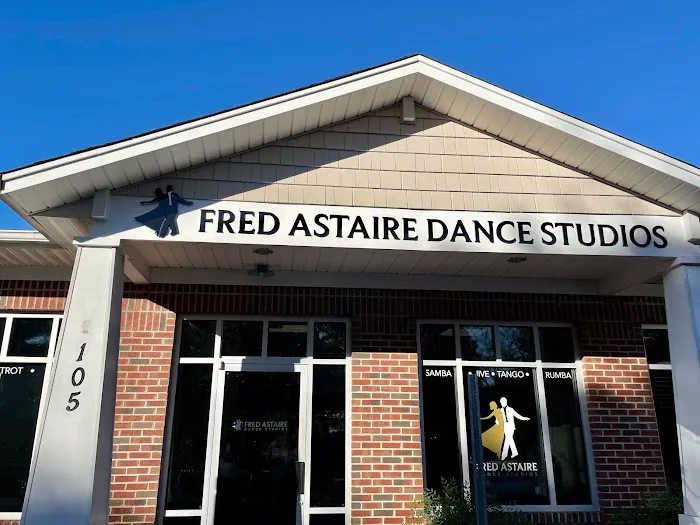 Fred Astaire Dance Studios Picture 1
