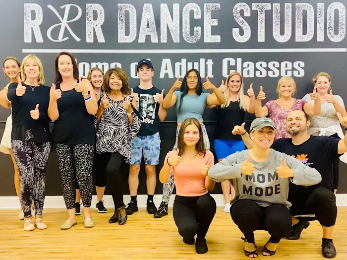 R&R Dance Studio Picture 2