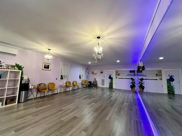MK Creative Arts Studio Picture 3