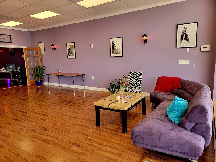 Esmeralda Dance Studio Picture 1