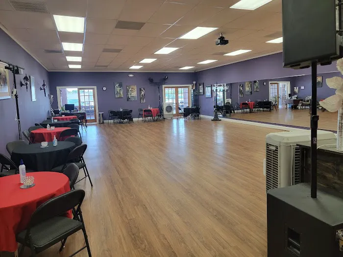 Esmeralda Dance Studio Picture 3