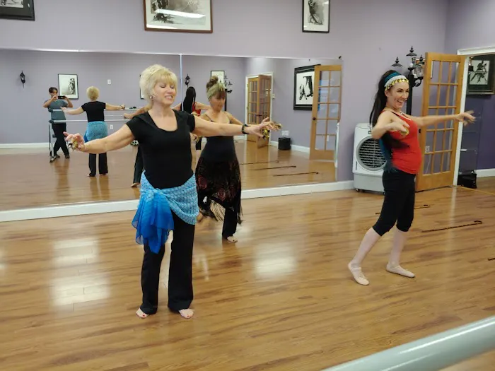 Esmeralda Dance Studio Picture 5