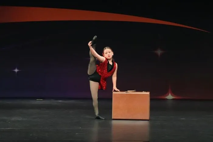 Goins Dancing Picture 4