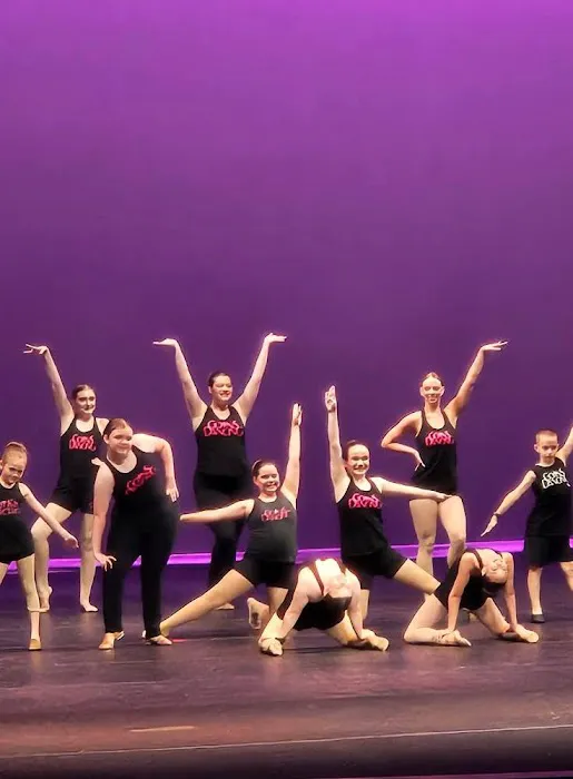 Goins Dancing Picture 2