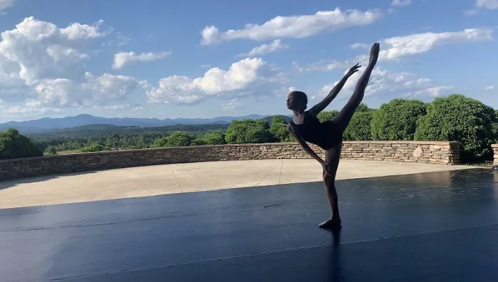 Foothills Dance Conservatory Picture 6