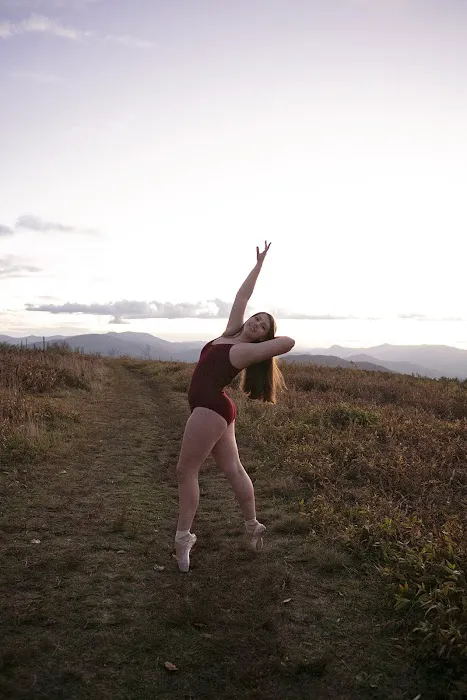 Absolute Arts Dance Company Picture 10