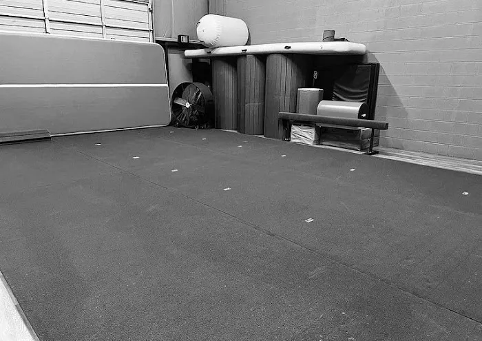 The Dance Studio Picture 7