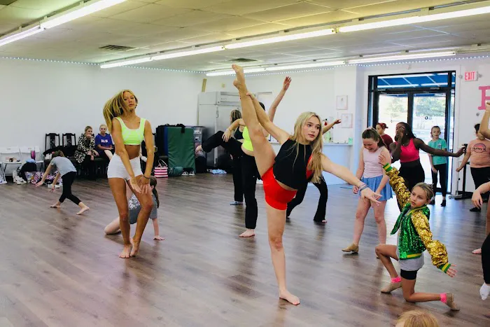 Point of Grace Dance Picture 6