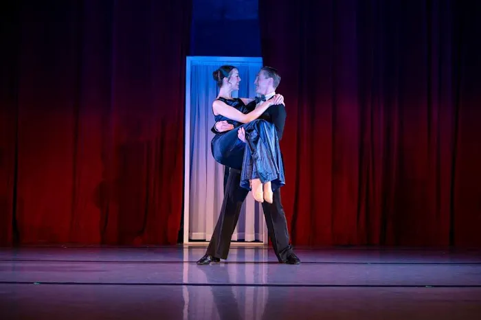 Mountain Home Ballroom Picture 9