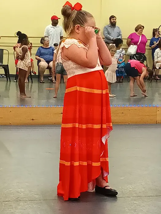 Dance Shop Picture 9