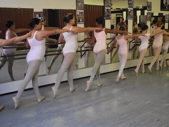 Dance Studio B Picture 1