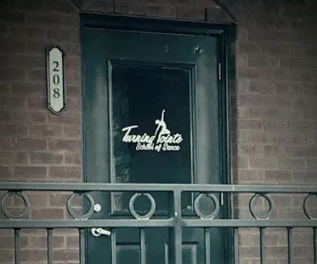 Turning Pointe School of Dance