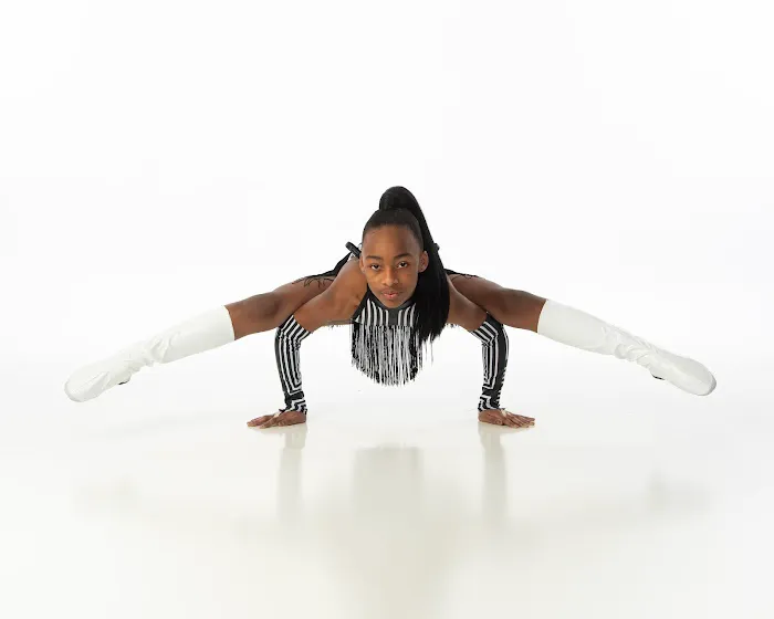 Essence-Movement Dance Std Picture 4