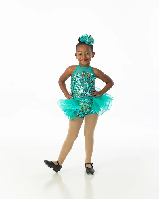 Essence-Movement Dance Std Picture 5