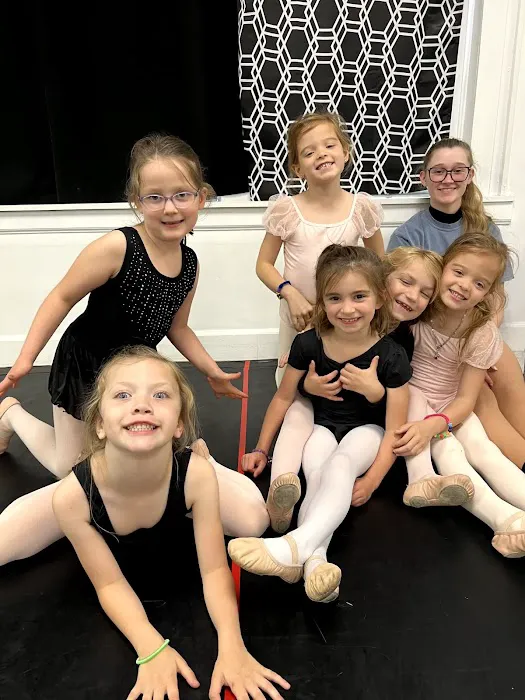 Dance Works Picture 2