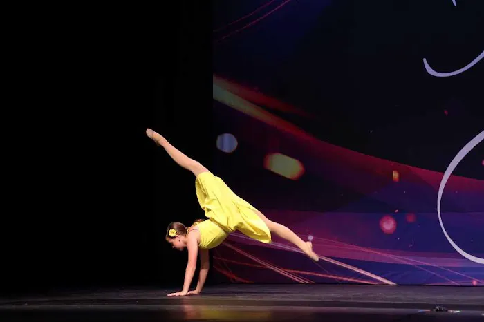 Dance Works Picture 7