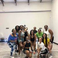 Sweat and Vibe Dance Studio ico