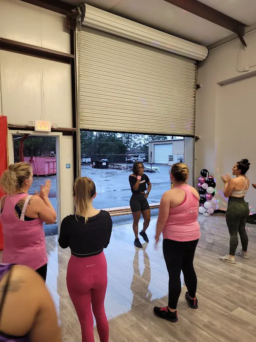 Sweat and Vibe Dance Studio Picture 4