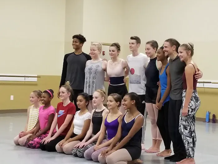 Gwinnett Ballet Theatre Picture 9