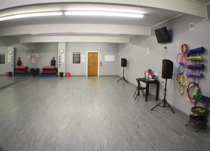 Dance It Out Picture 3