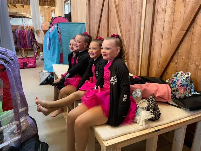 Jodie Carroll Dance Company Picture 6