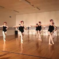 DANCERS STUDIO ico