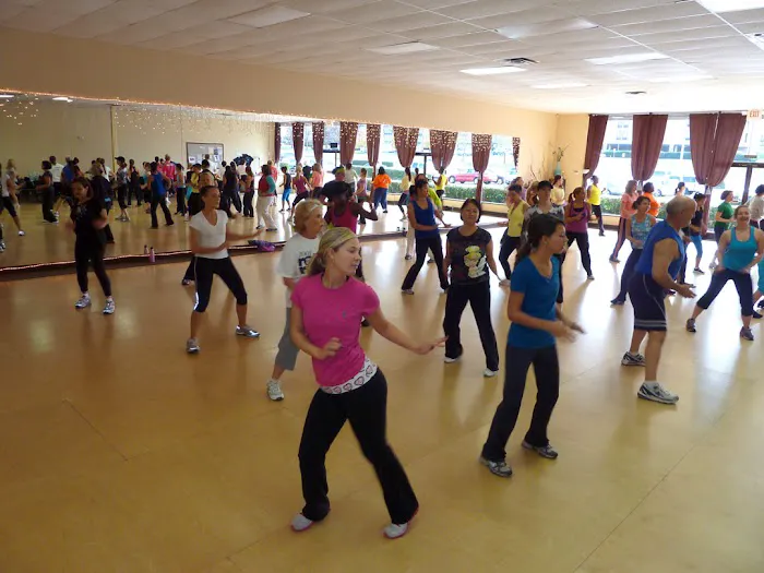 Absolute Ballroom Picture 2