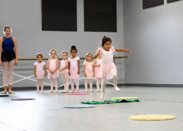 Covington Regional Ballet Picture 6