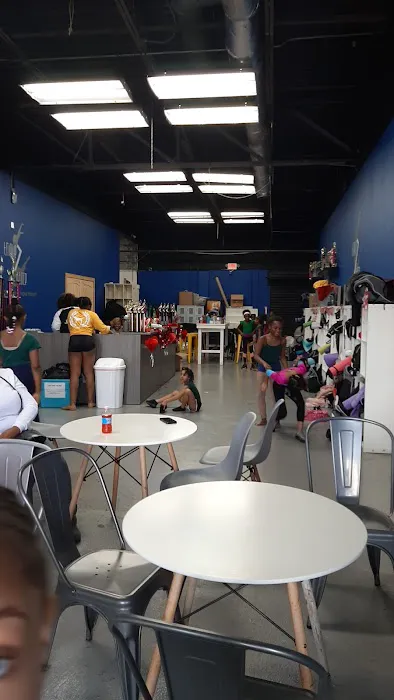 Triple 7 Dance Studio Picture 2