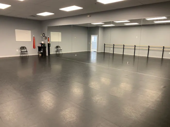 Arseneau Dance Academy Picture 3