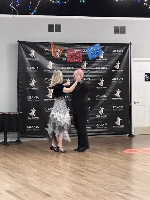 Fred Astaire Dance Studios Picture 2